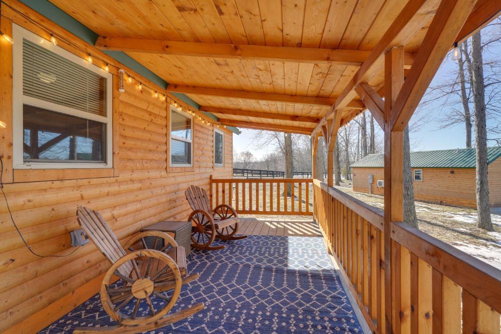Porch and Pond Views La Grange Cabin Retreat!